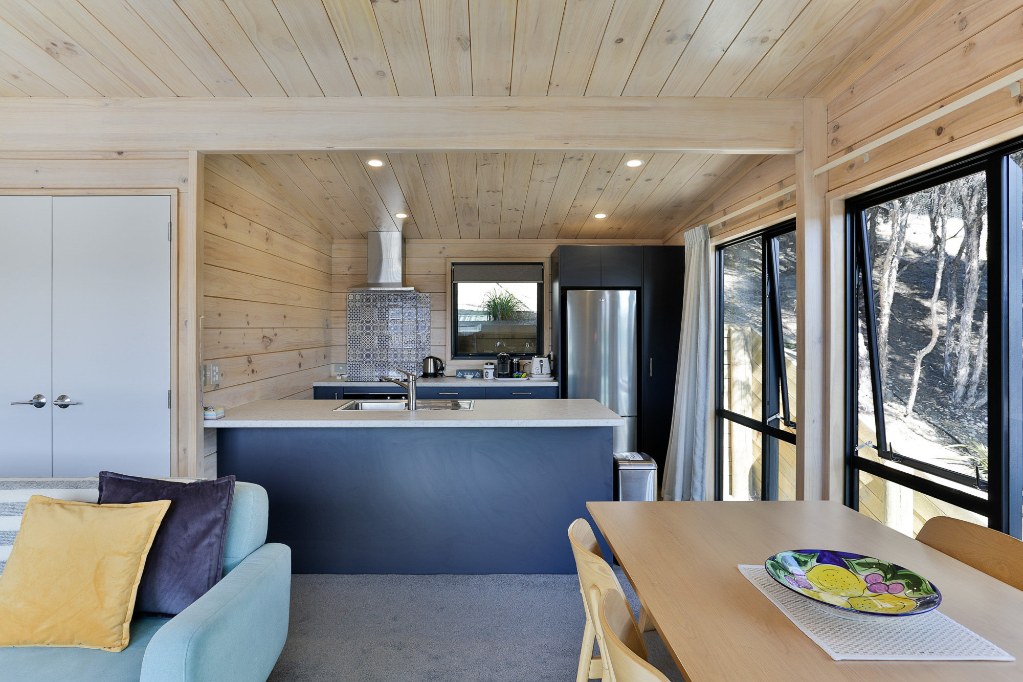 Loads of natural light in lockwood kitchen