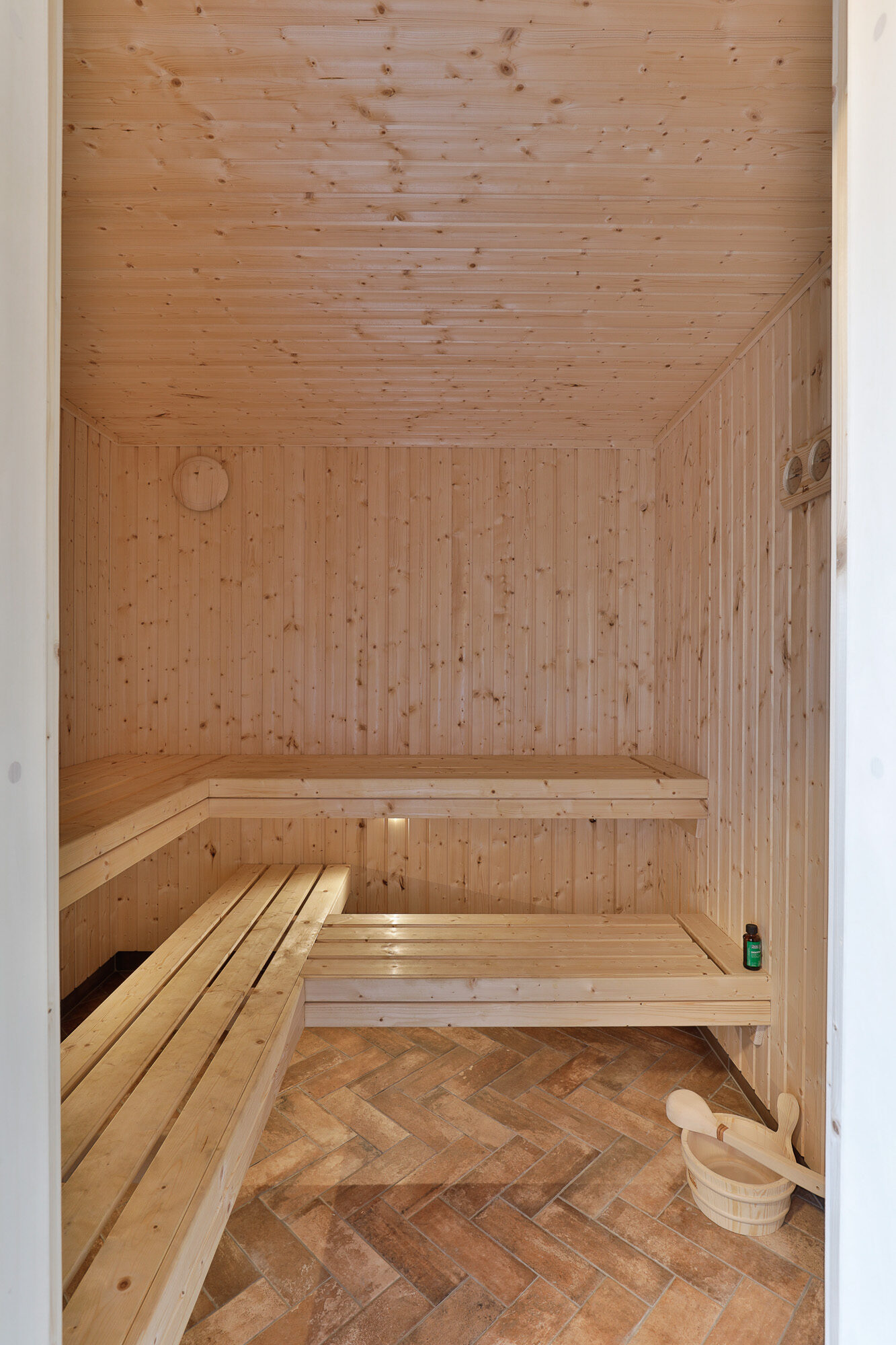 A unique Lockwood build with a sauna
