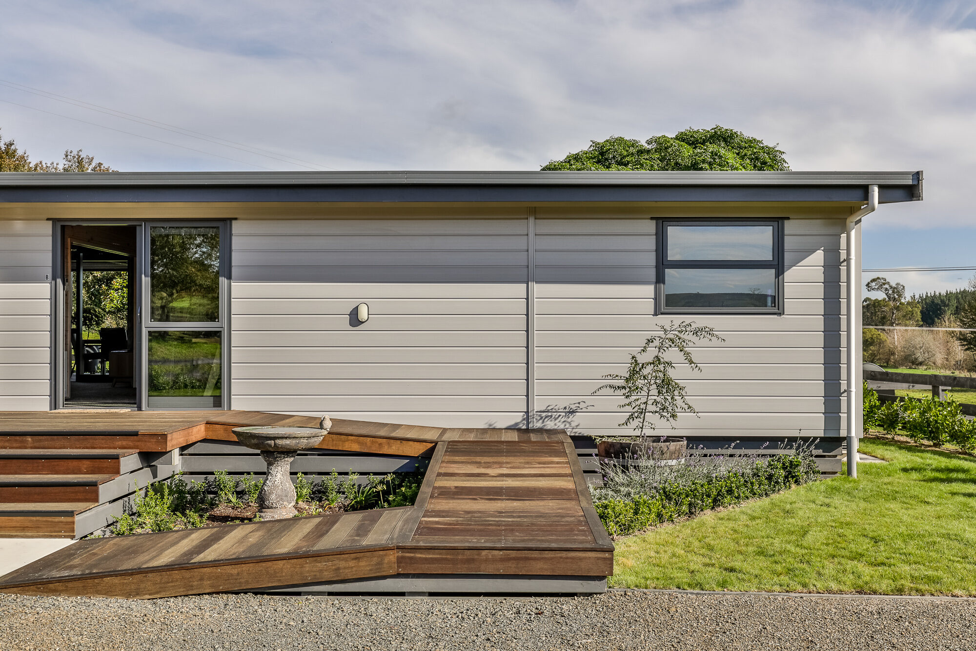 An easily accessible Lockwood home