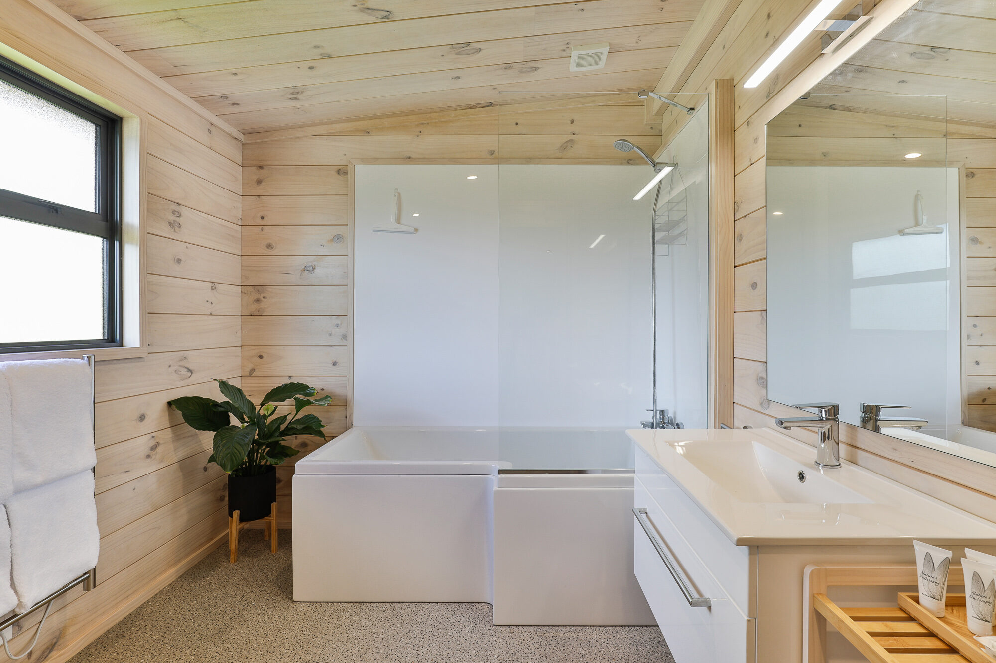 Simple yet stunning Lockwood bathroom