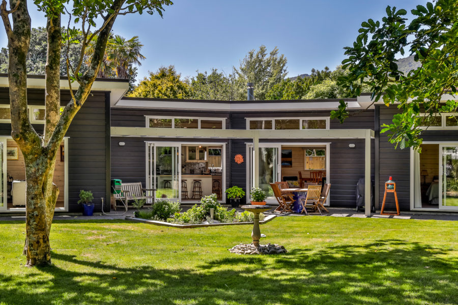 Crombie Family Home – Wellington image 14