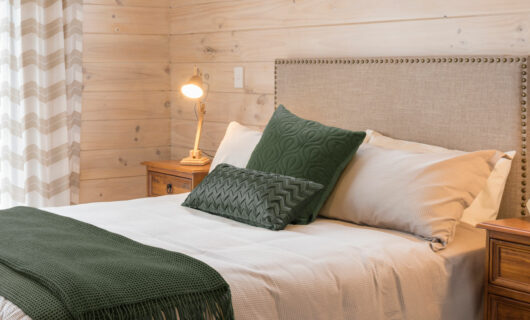 Earthy toned furniture in Lockwood home